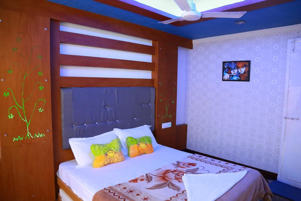فندق Marari Houseboat ماراريكولام المظهر الخارجي الصورة