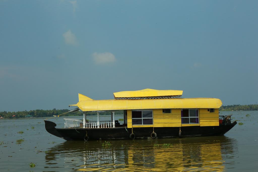 فندق Marari Houseboat ماراريكولام المظهر الخارجي الصورة