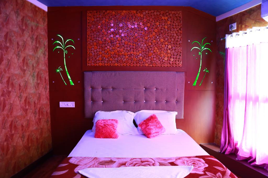 فندق Marari Houseboat ماراريكولام الغرفة الصورة